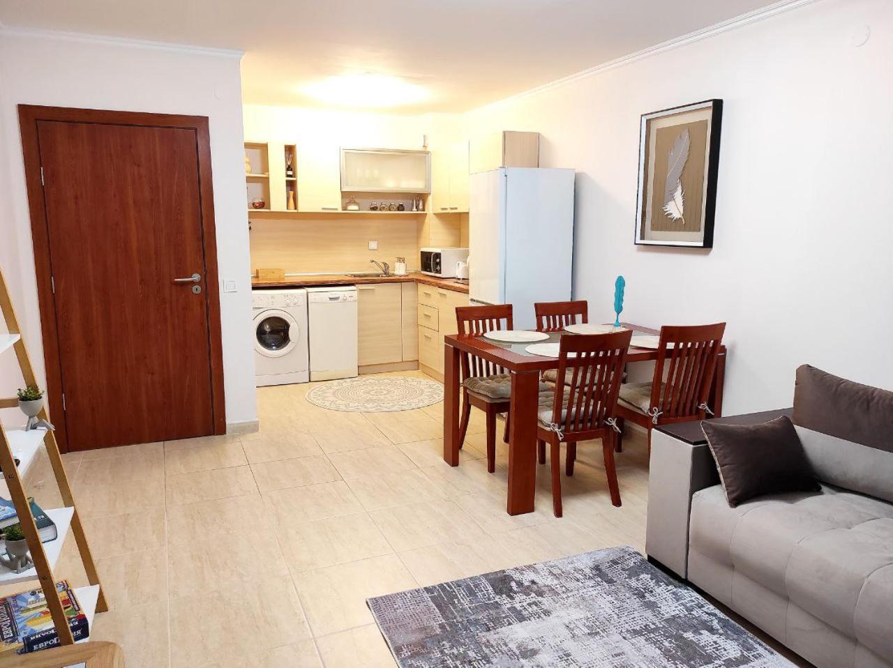 Dom-El Real Apartments 3 - Светий Влас Екстер'єр фото