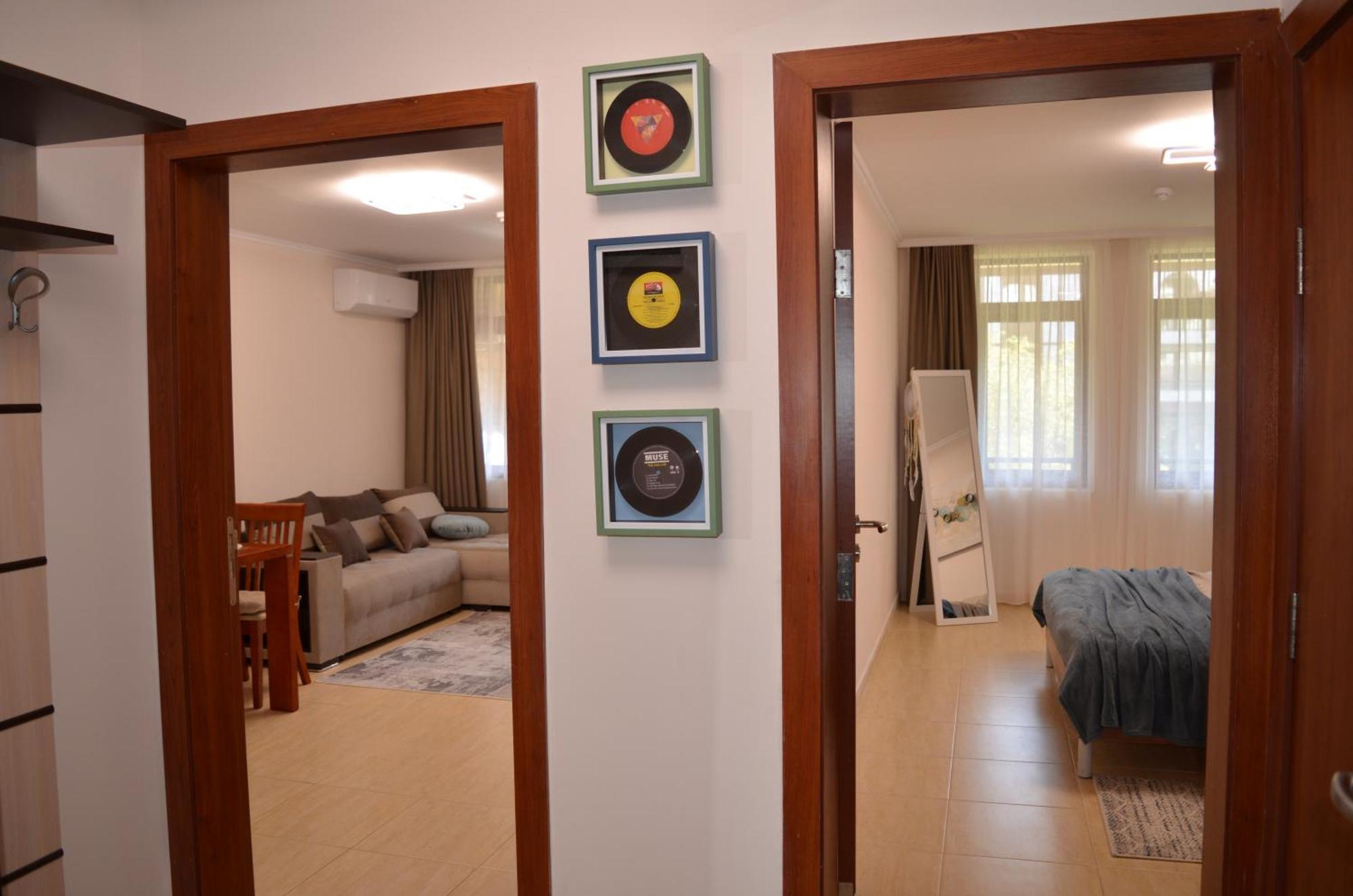 Dom-El Real Apartments 3 - Светий Влас Екстер'єр фото